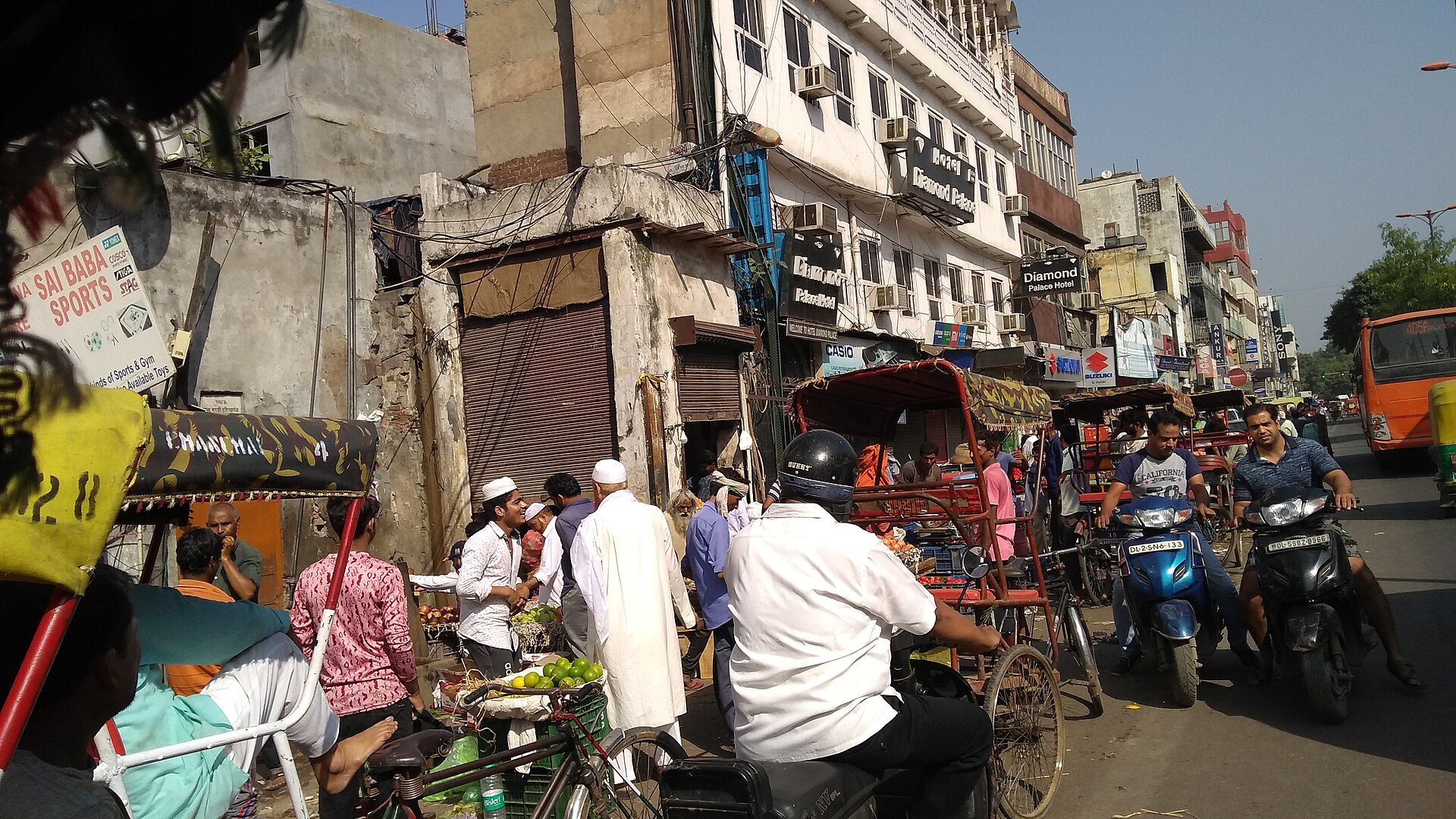 दरियागंज, दिल्ली की एक सड़क